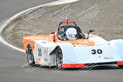 media/Jan-26-2025-CalClub SCCA (Sun) [[cfcea7df88]]/Group 6/Race/